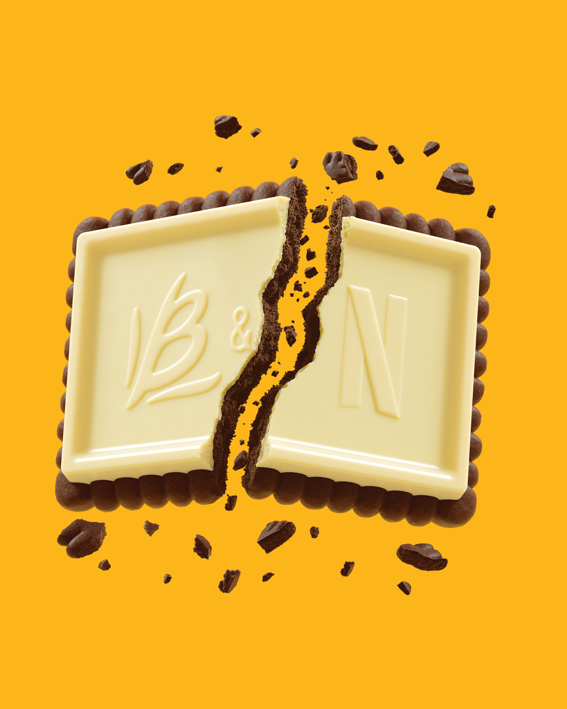 Biscoito com relevo B&N partido ao meio com migalhas — CGI 3D